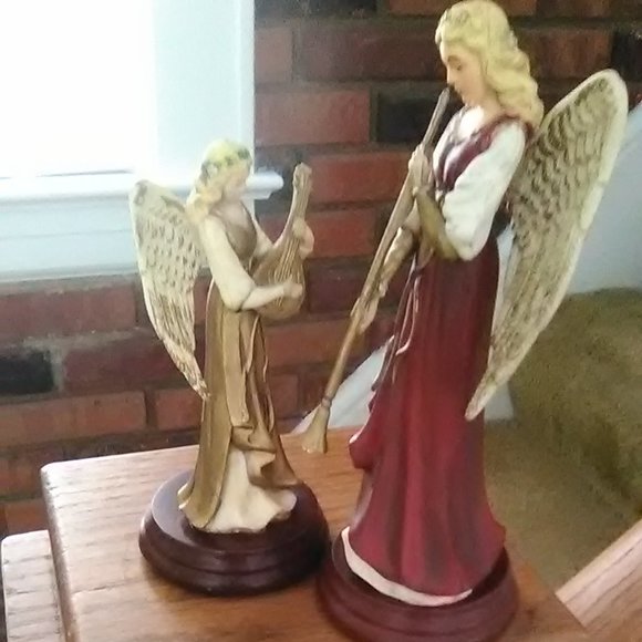 Enesco Angel Figurines/2 - Picture 9 of 11